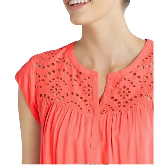 Daniel Rainn X-SMALL Kiara Eyelet Detail Top - Stitch Fix Short Sleeve Blouse - Picture 6 of 12